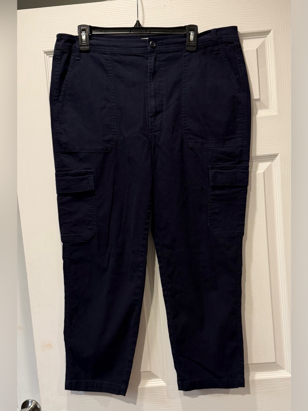 J Crew size 32 (inseam-26”) cargo pants